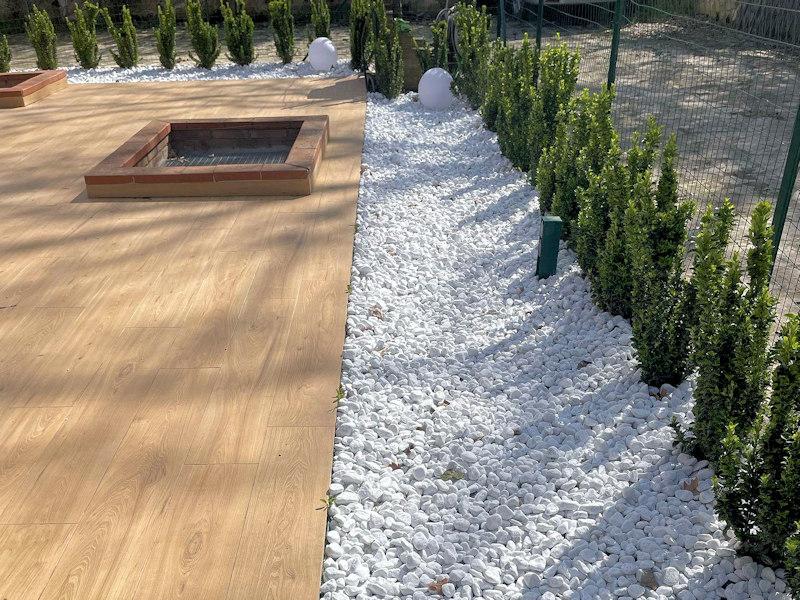 Vedi le altre foto - Ciottolo Bianco Carrara 25-40 Mm Cobble White Carrara 25 - 40 Mm