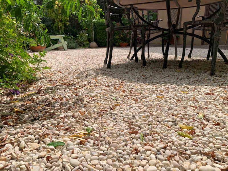 ROUND GARDEN GRAVEL