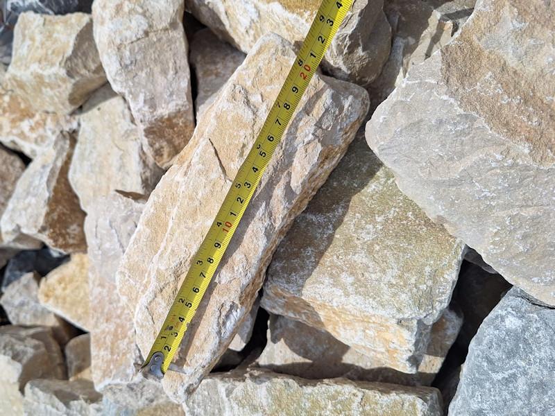 LIMESTONE WALL