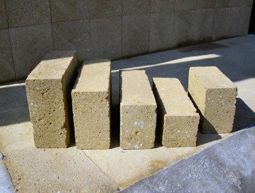 Mattone Tufo 25x18x11 Mattone Tufo 25x18x11
