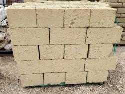 37x25x20 Yellow Tuff