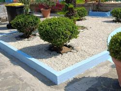 SPLIT WHITE GRAVEL 10-20 Mm